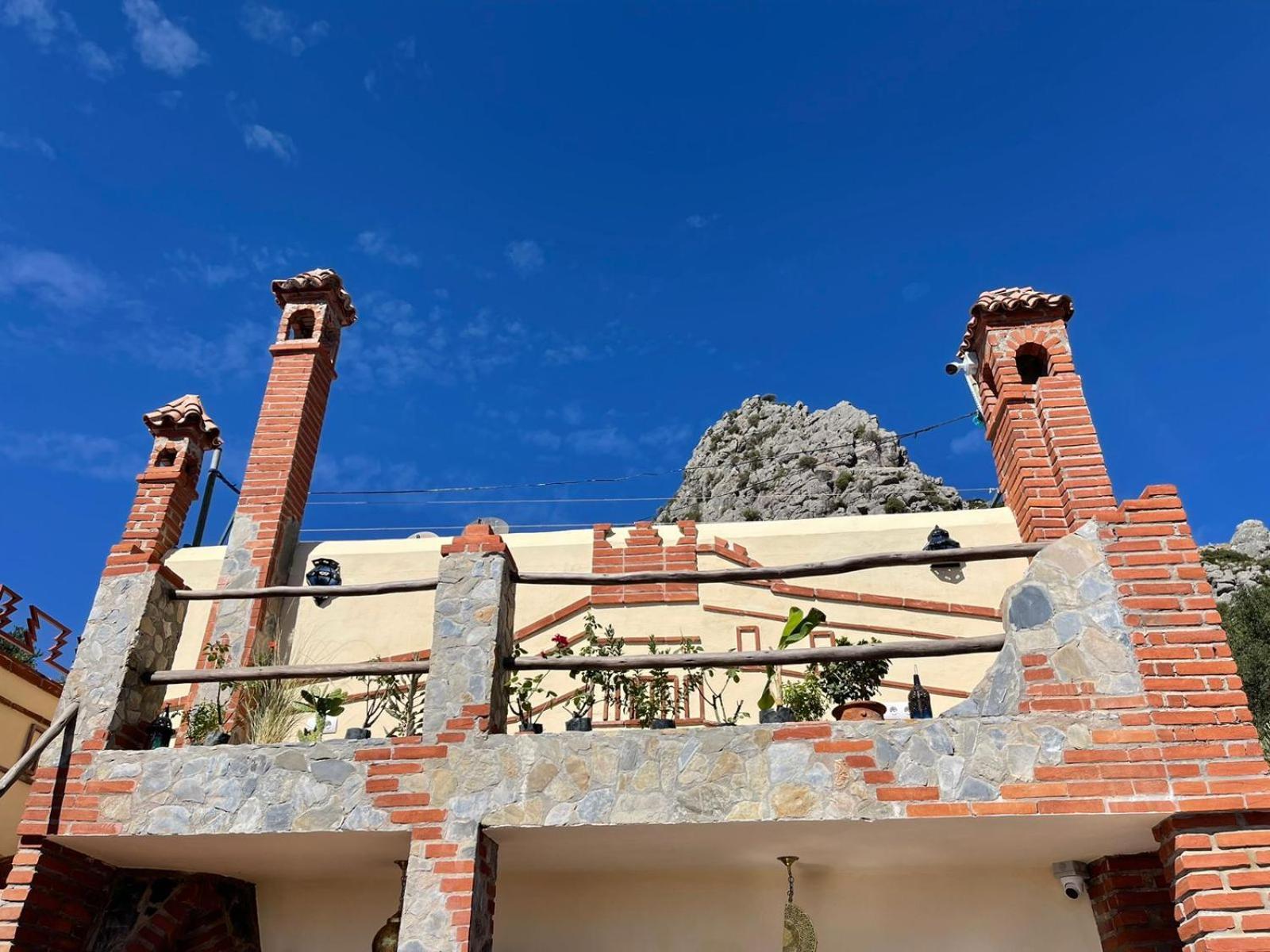Отель Riad Bab Mahruk Шефшауэн Экстерьер фото