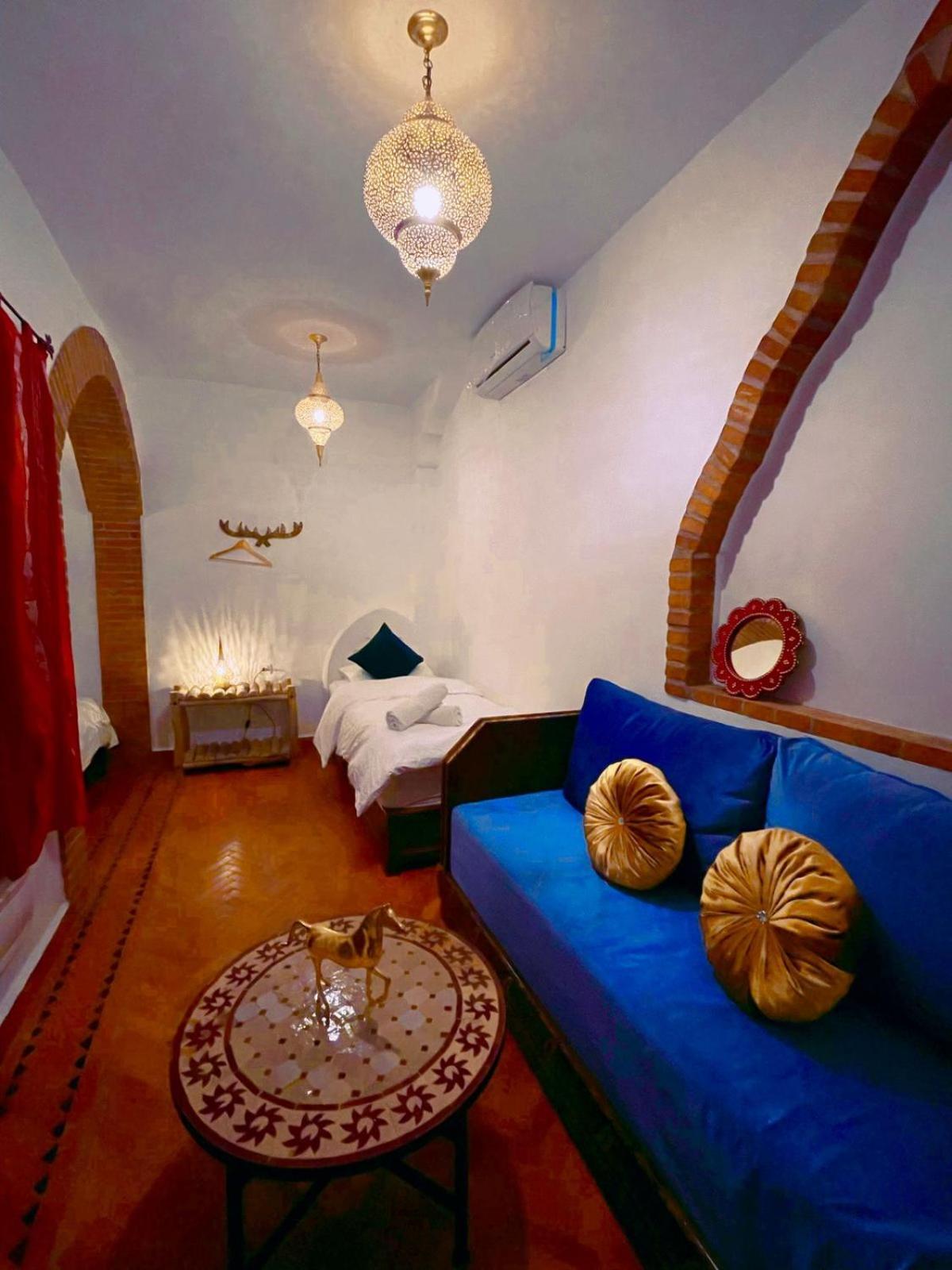 Отель Riad Bab Mahruk Шефшауэн Экстерьер фото